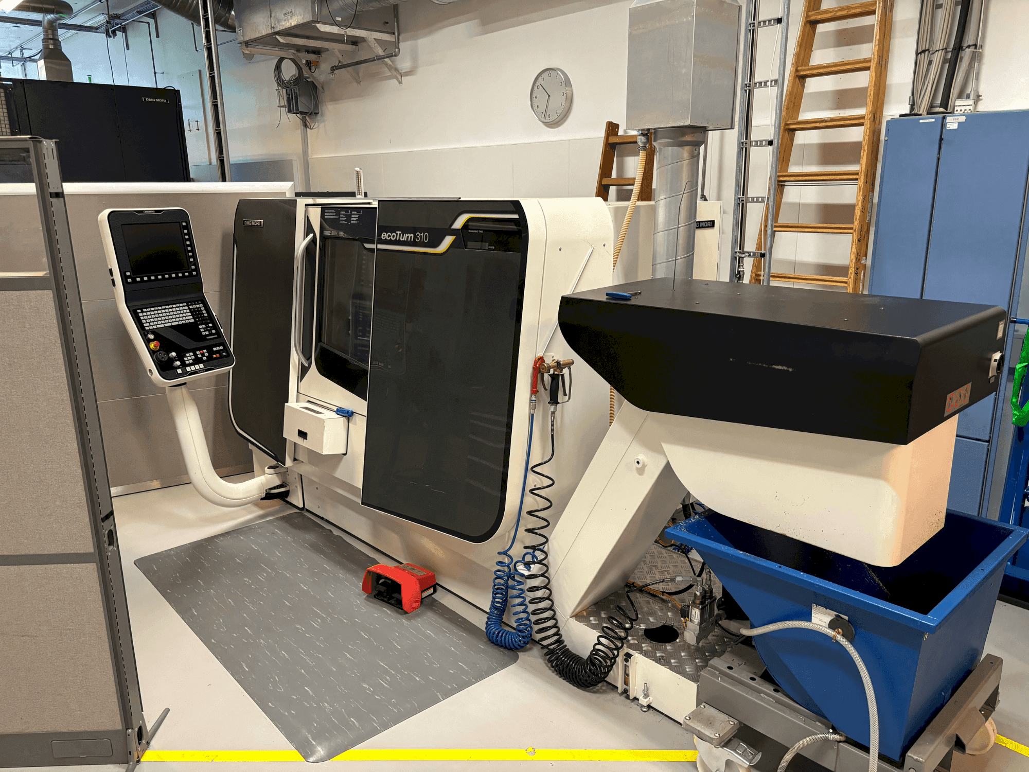 Front view of DMG MORI ECOTURN 310 V3  machine