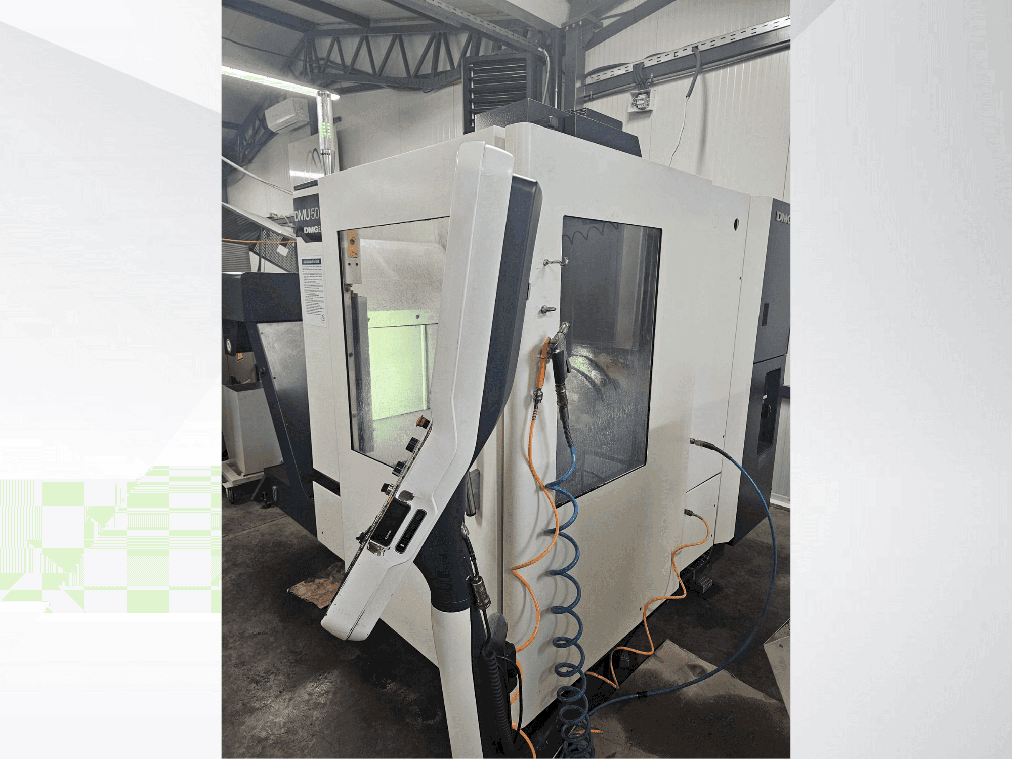 Front view of DMG DECKEL MAHO DMU 50 eco  machine