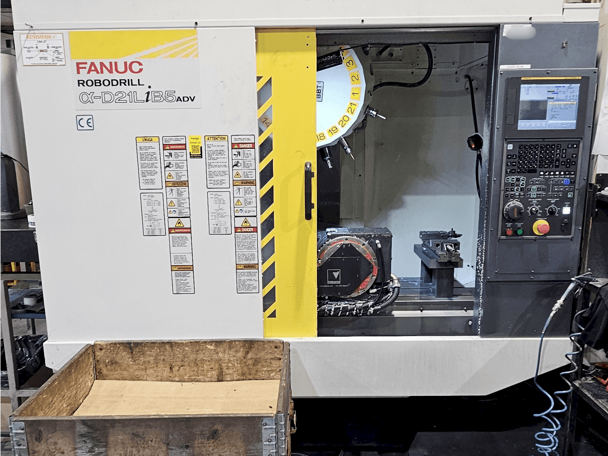Front view of FANUC Robodrill α-D21L iB 5 ADV  machine