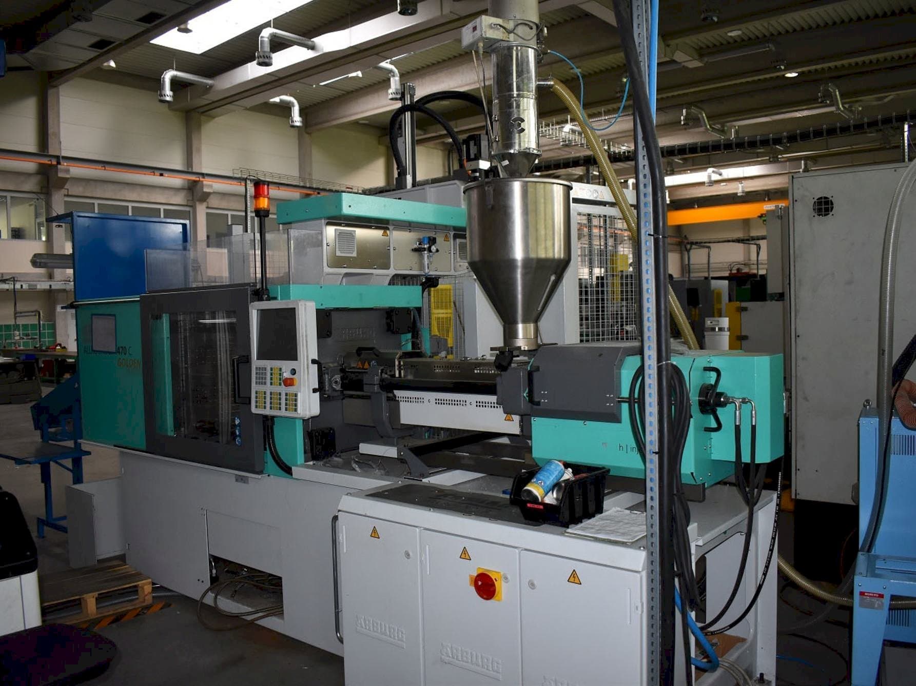 Front view of Arburg ALLROUNDER 470 C 1500 - 400  machine