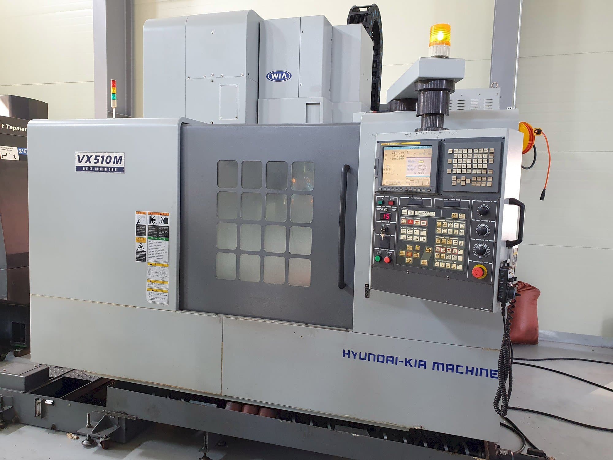 Front view of Hyundai Kia VX510M  machine