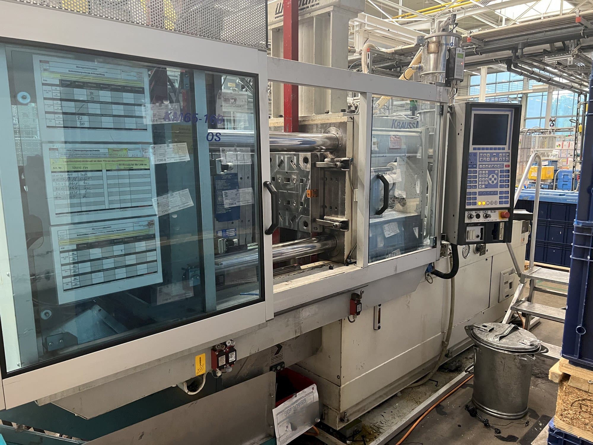 Front view of Krauss Maffei KM 65-160 C2  machine