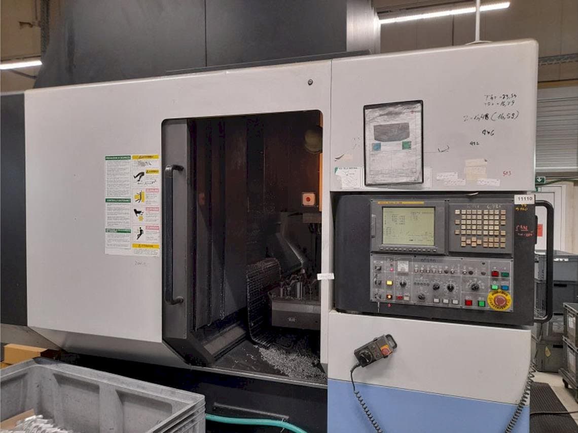 Front view of Doosan VC 500  machine