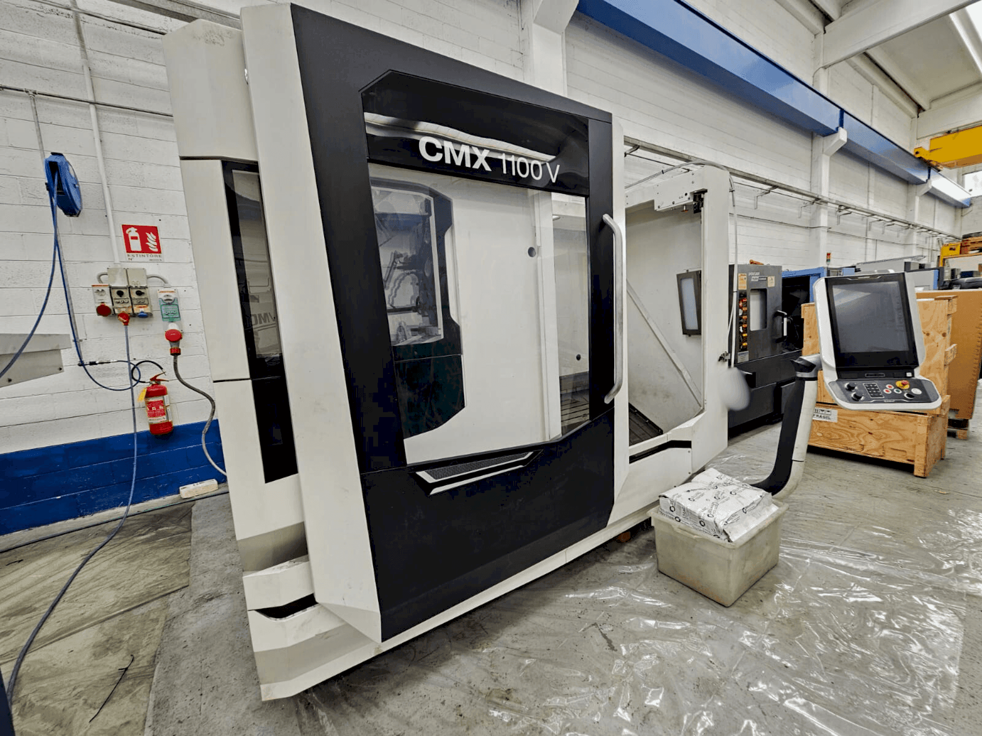 Front view of DMG MORI CMX 1100V  machine
