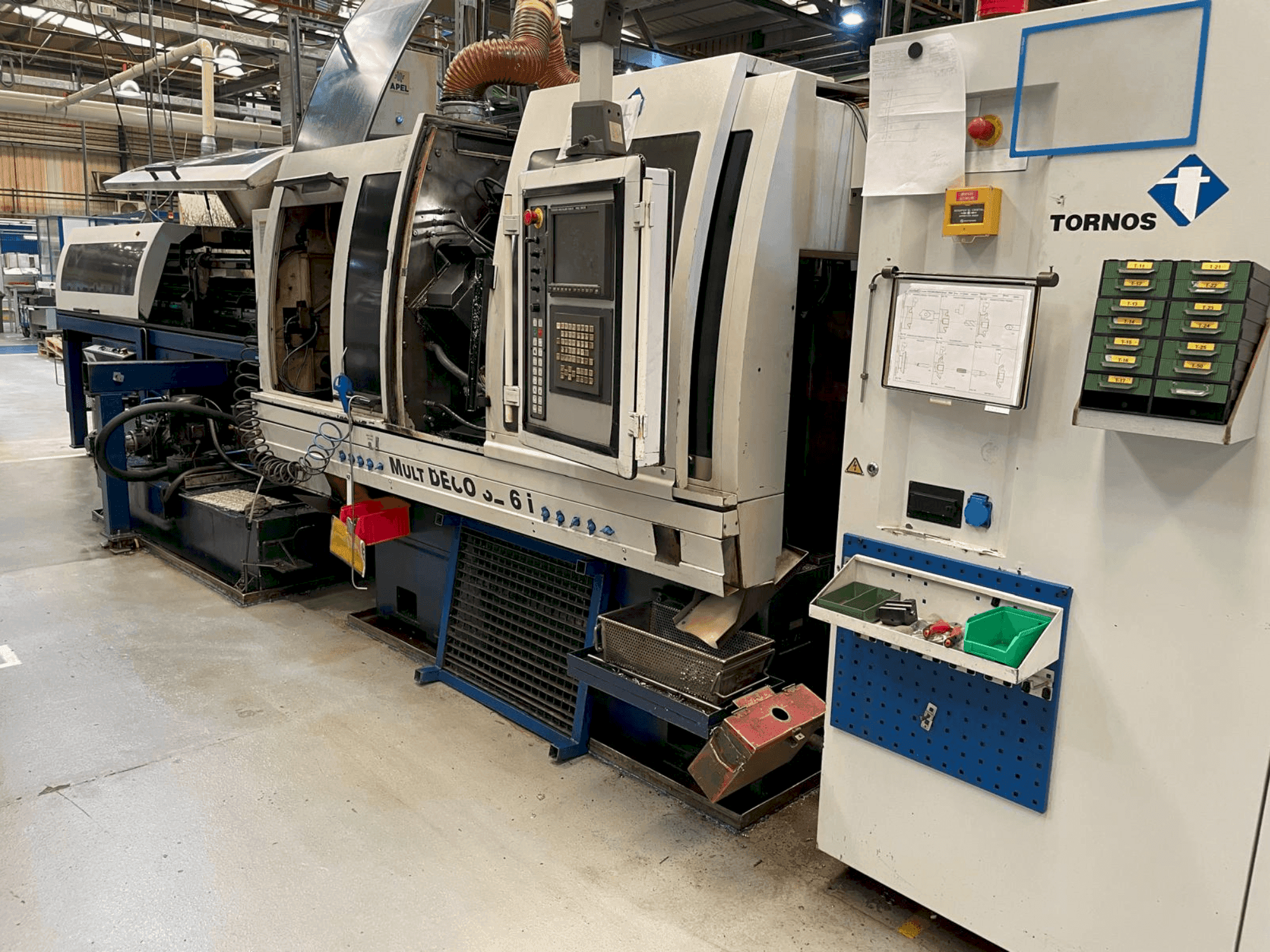 Front view of TORNOS MultiDeco 32/6i  machine