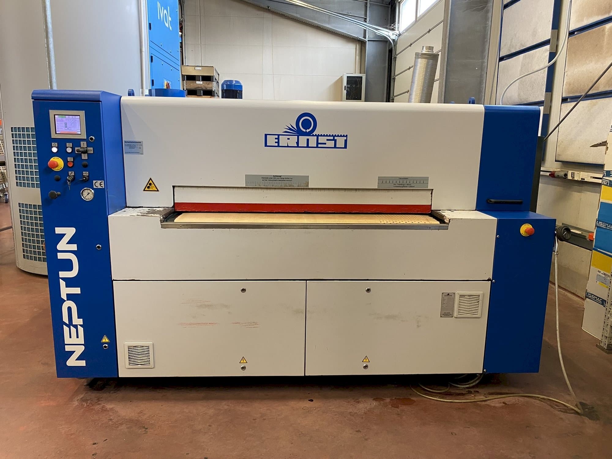Front view of ERNST NEPTUN EB  machine