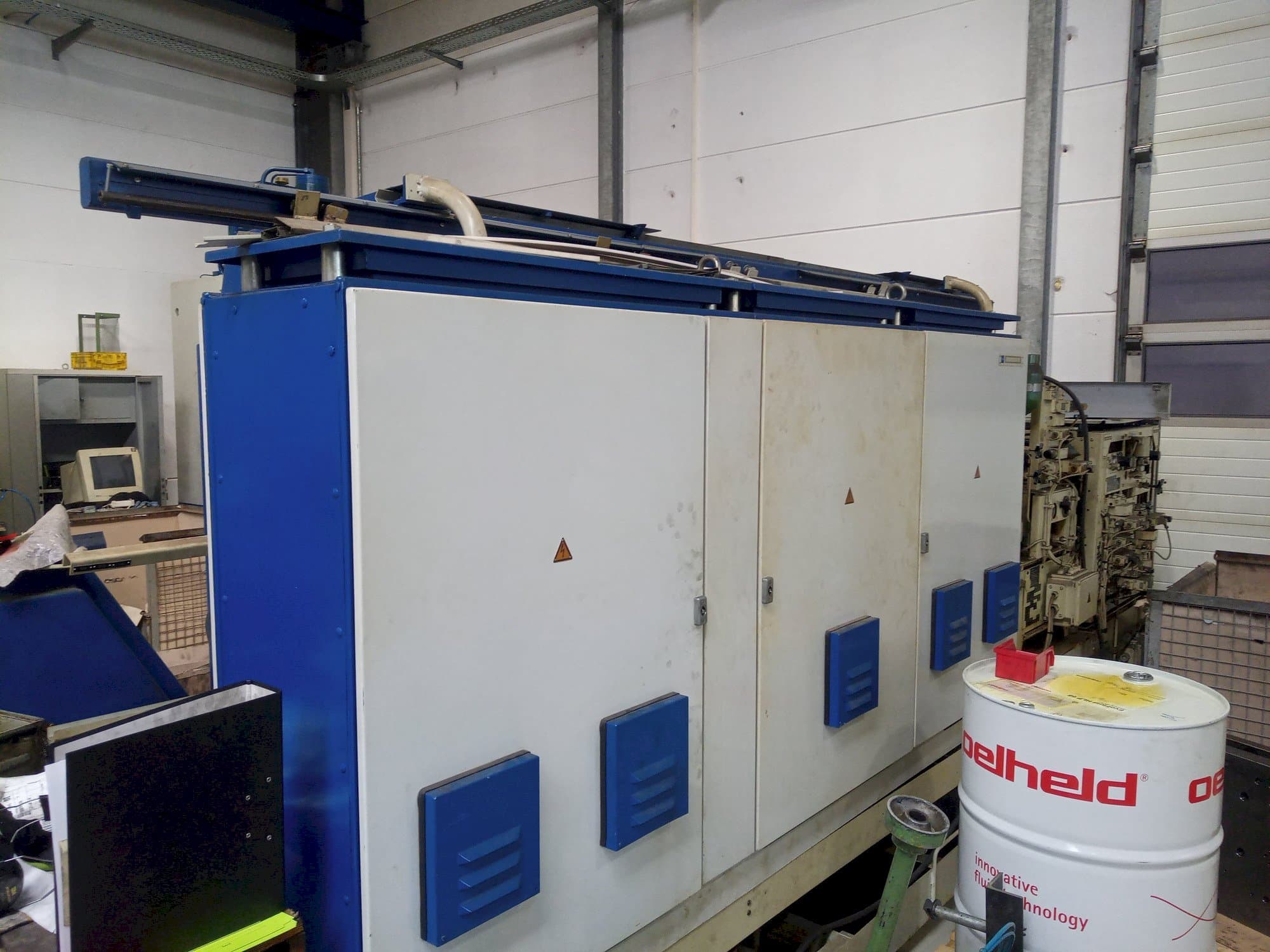 Front view of NILES DFS2-2  machine