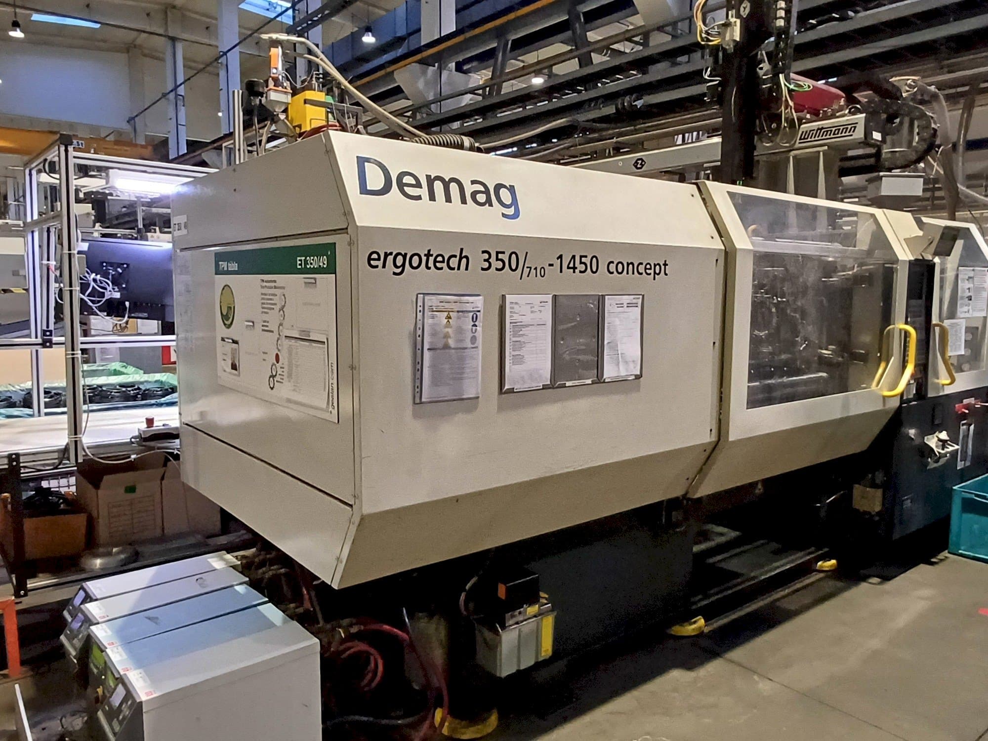 Front view of SUMITOMO SHI DEMAG Ergotech 350 Concept  machine