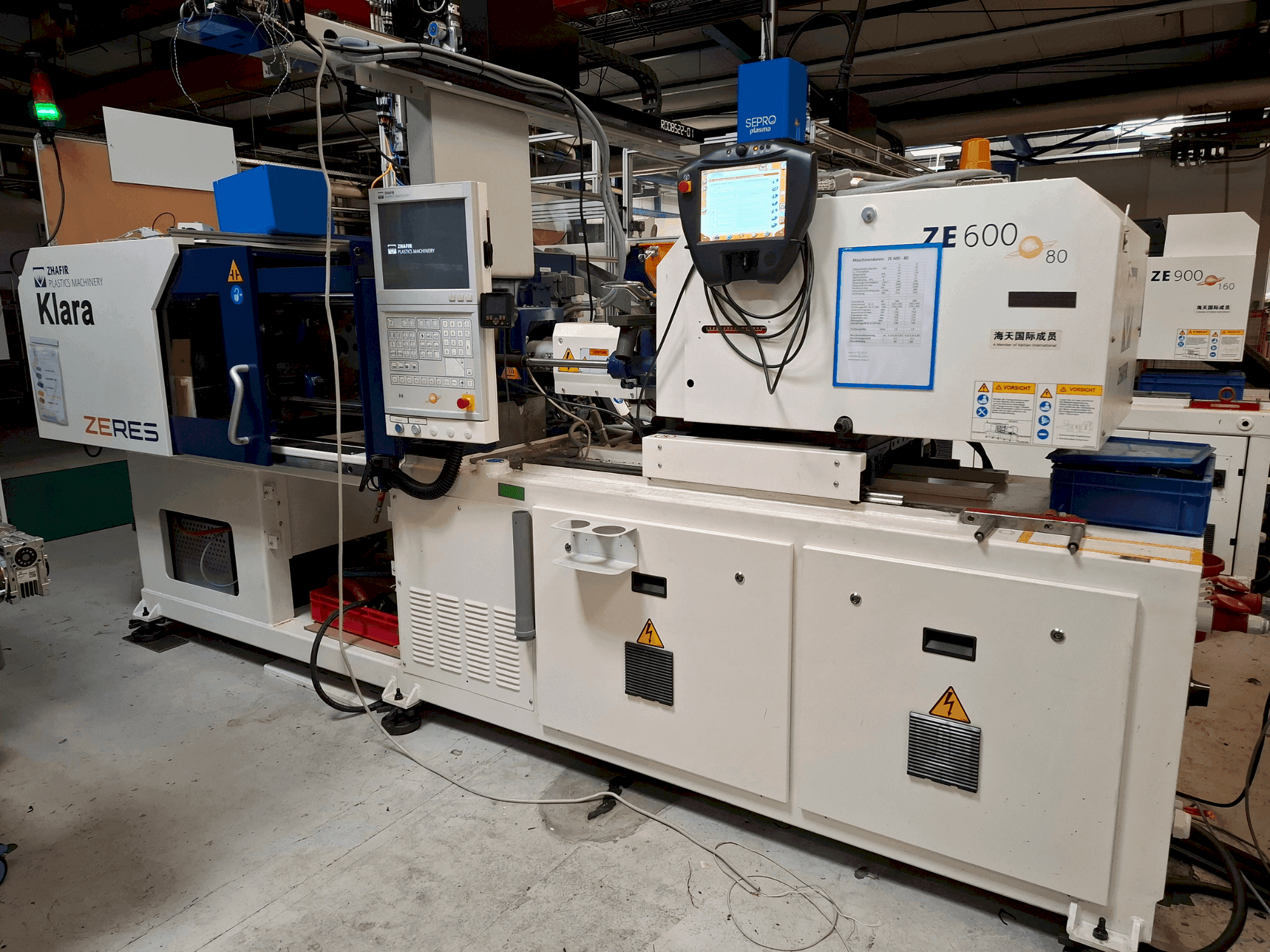 Front view of HAITIAN ZHAFIR Zeres ZE600  machine