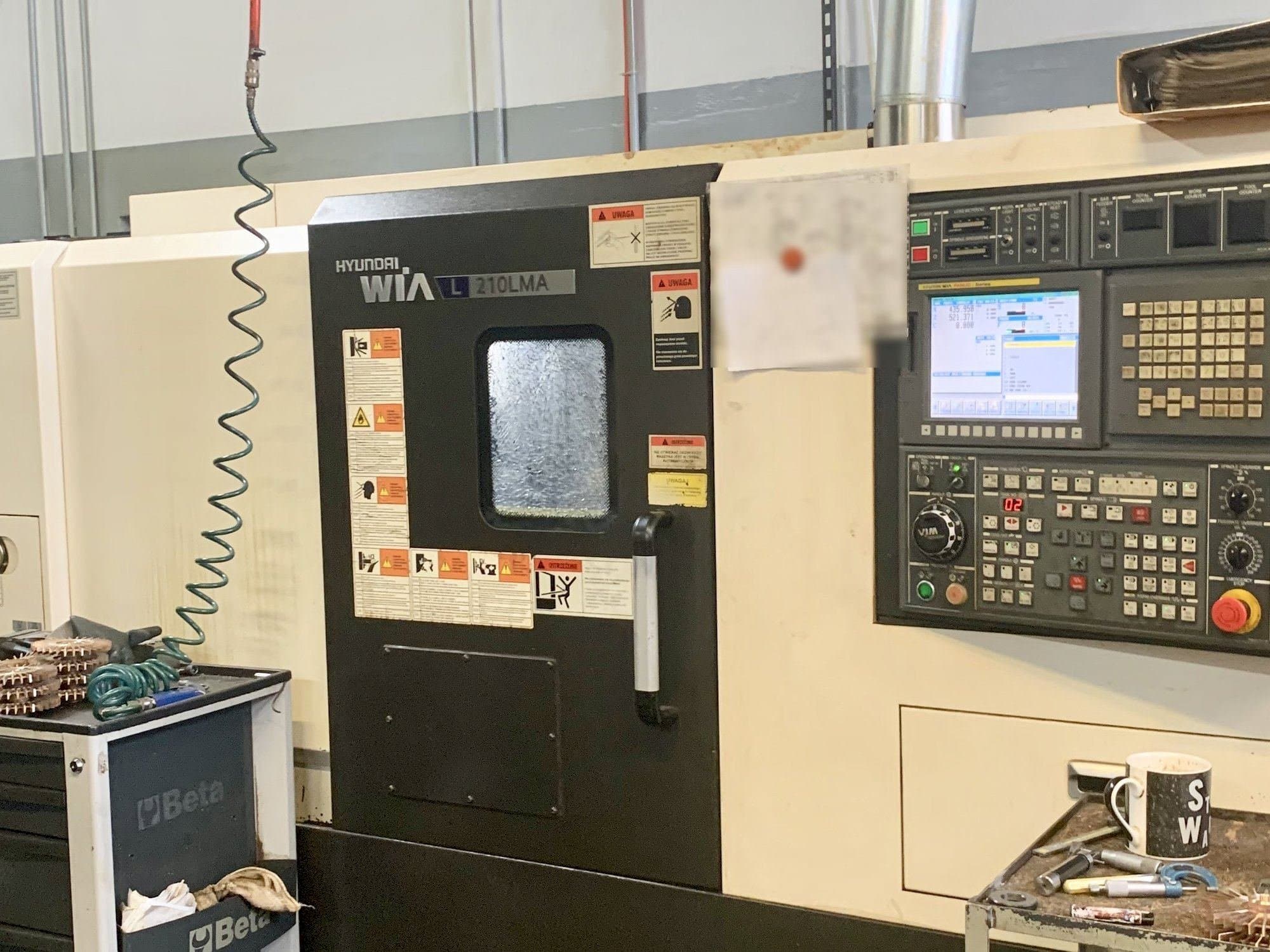 Front view of Hyundai Wia L210LMA  machine