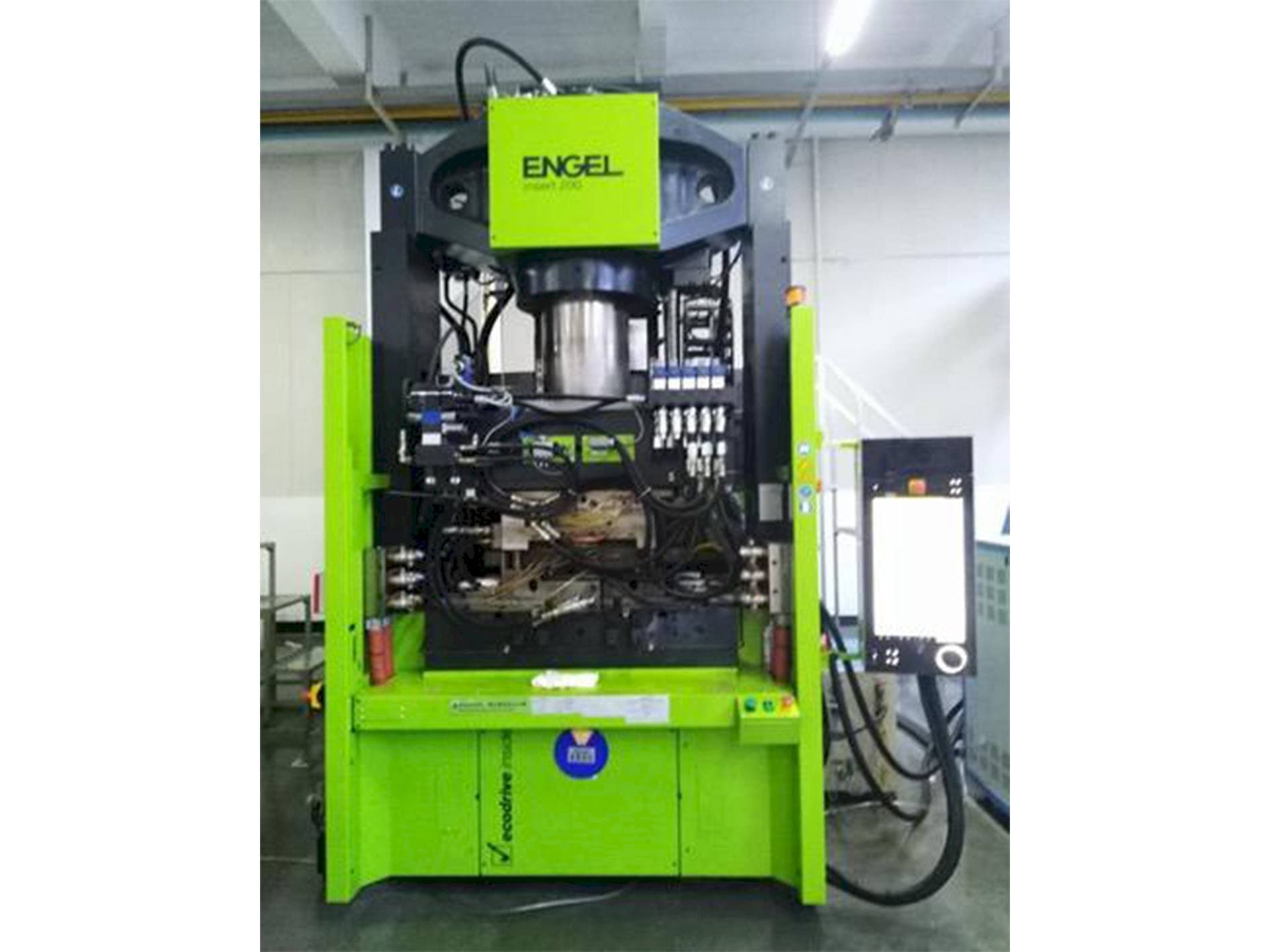 Front view of ENGEL insert 650H / 200  machine