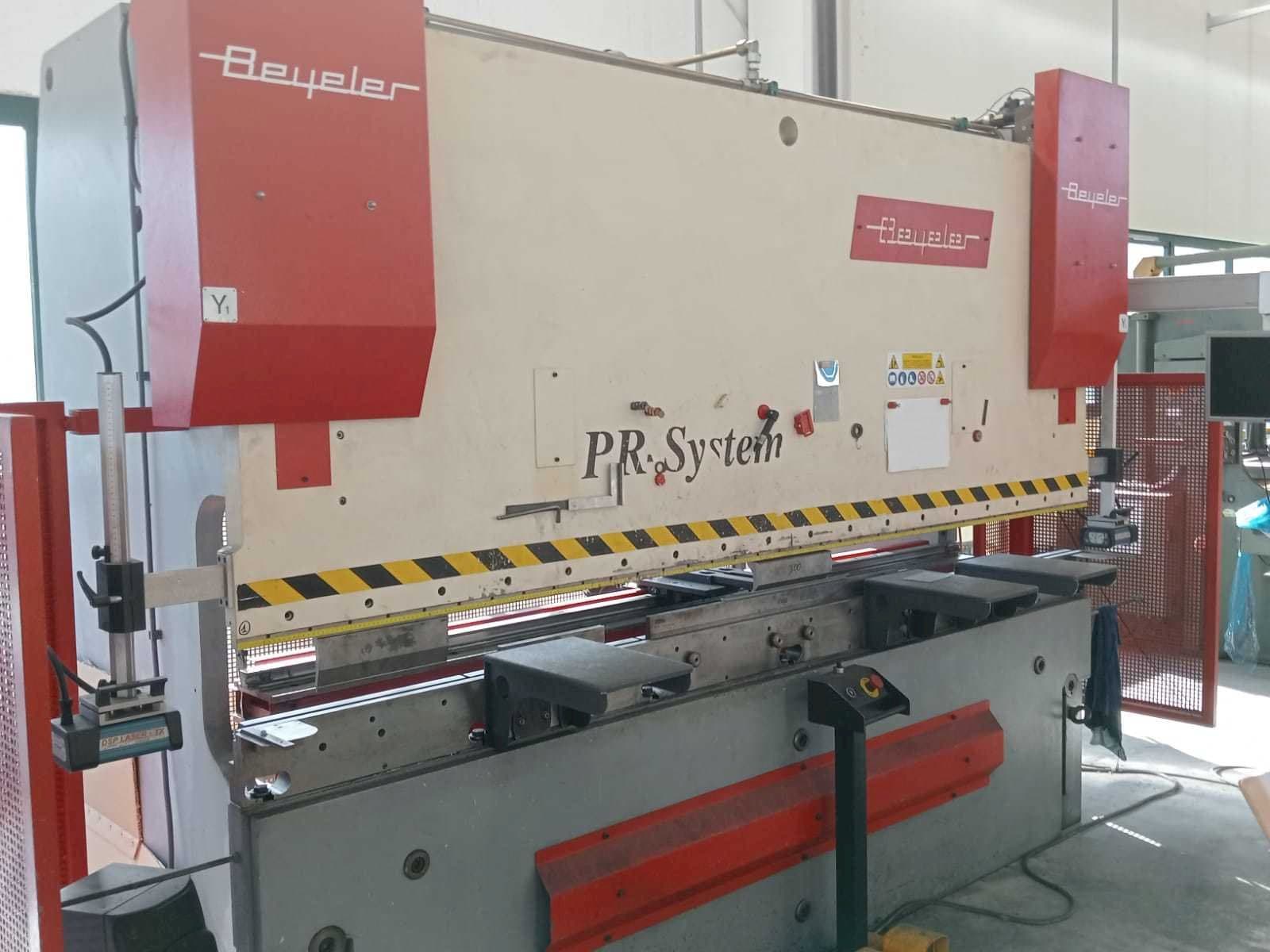 Left side view of BEYELER PR6 1500 KN X 3000 MM  machine