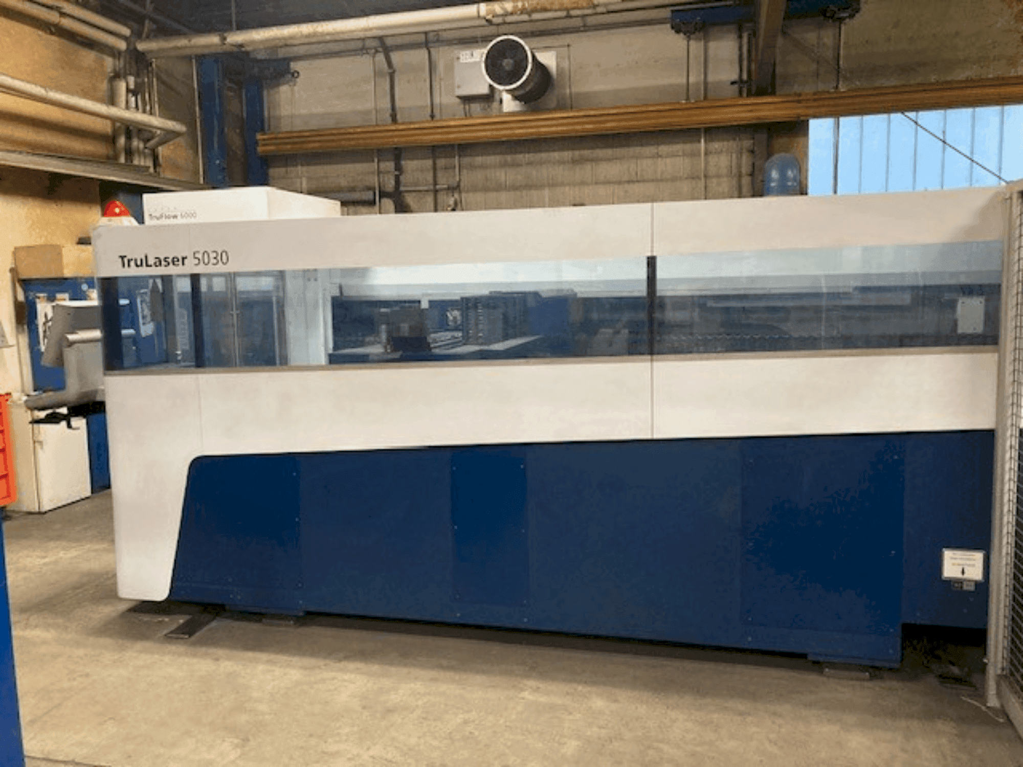 Front view of TRUMPF TruLaser 5030 (L52)  machine