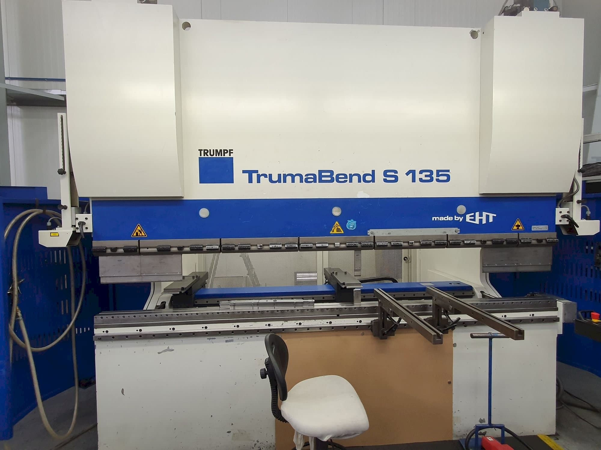 Front view of Trumpf TrumaBend S135  machine