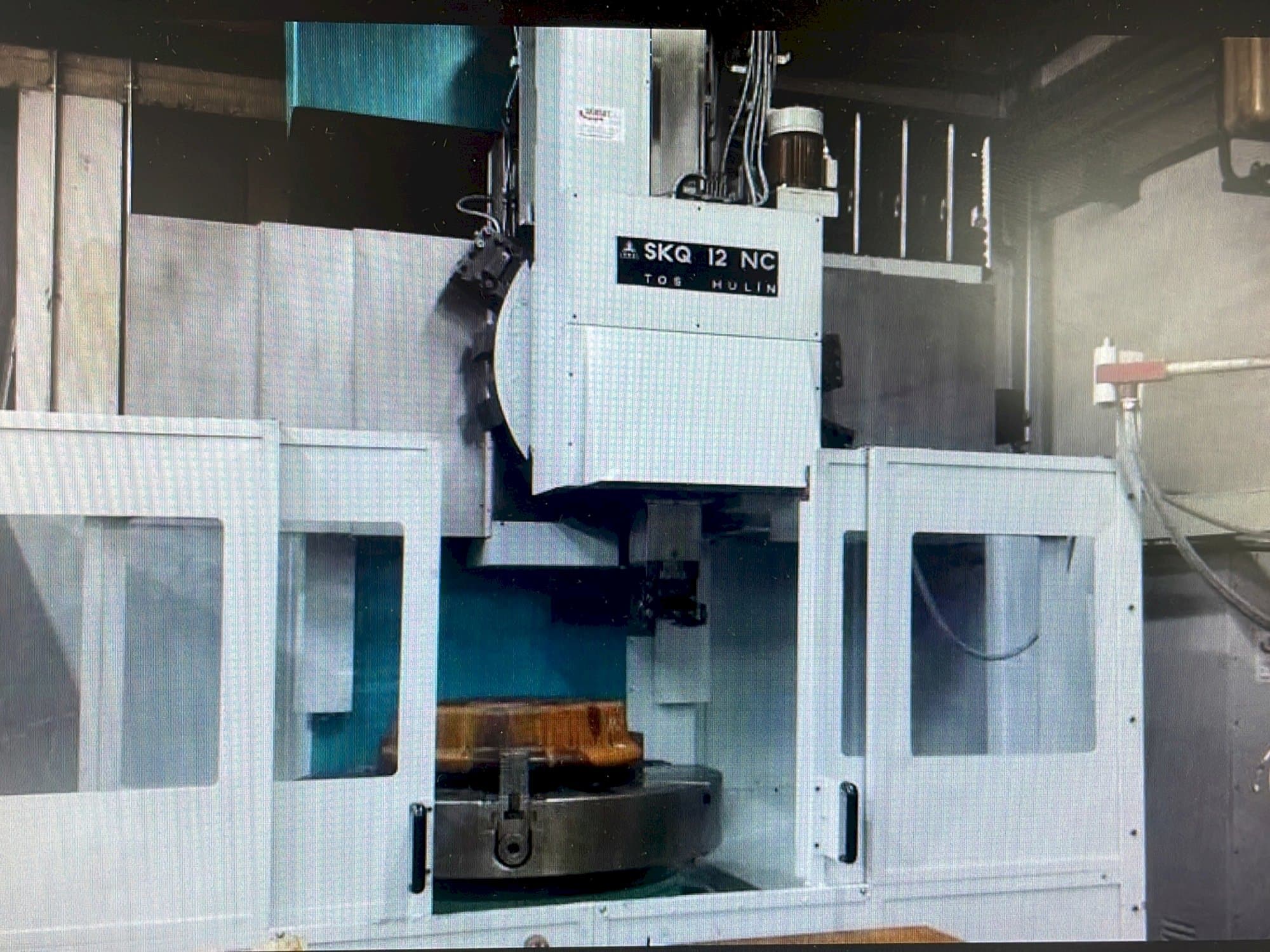 Front view of TOS SKQ 12 NC  machine