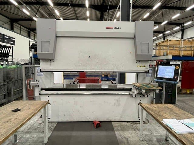 Front view of PLACKE HQPB P595  machine