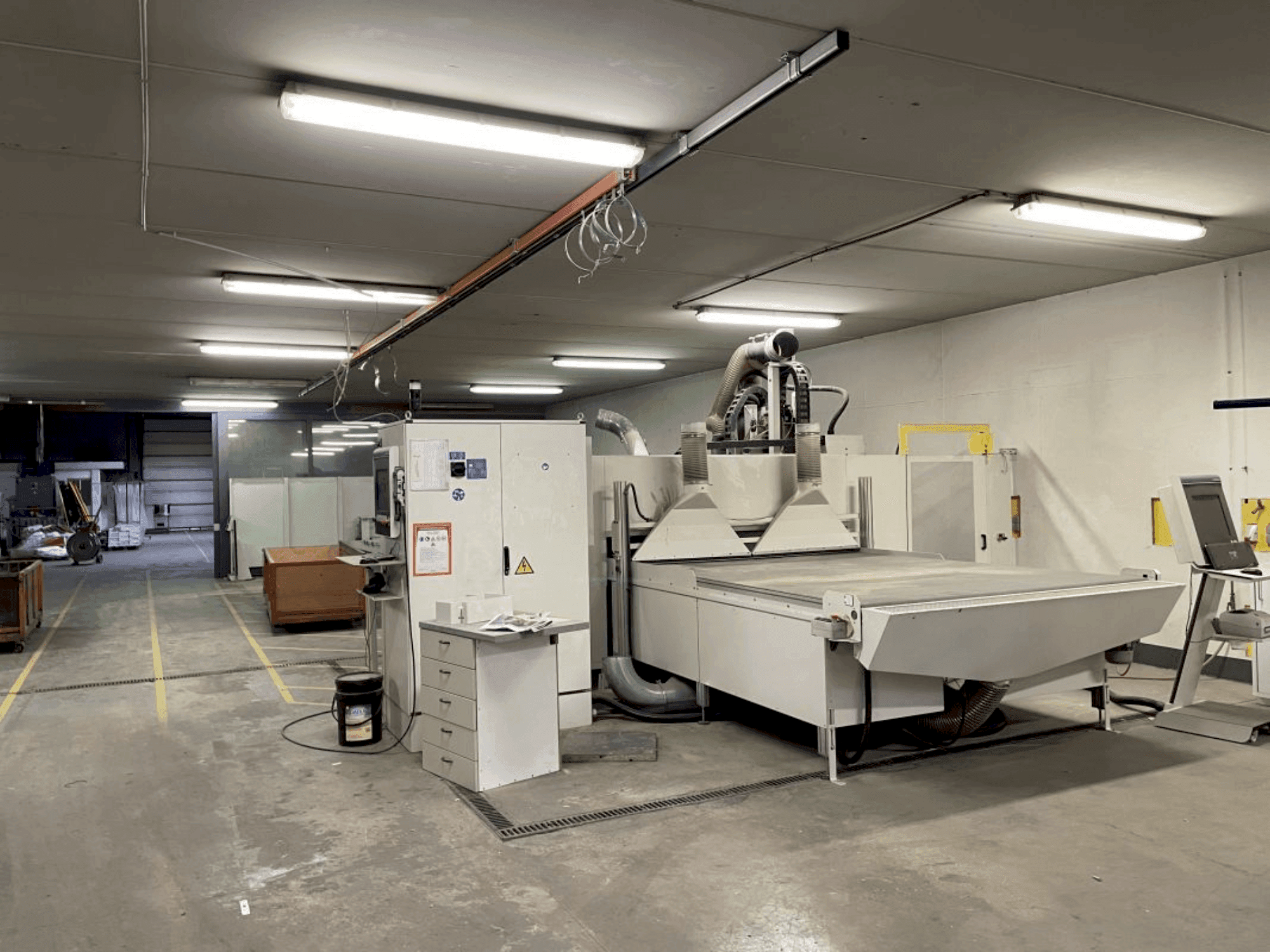 Front view of SCM Morbidelli Author M400  machine