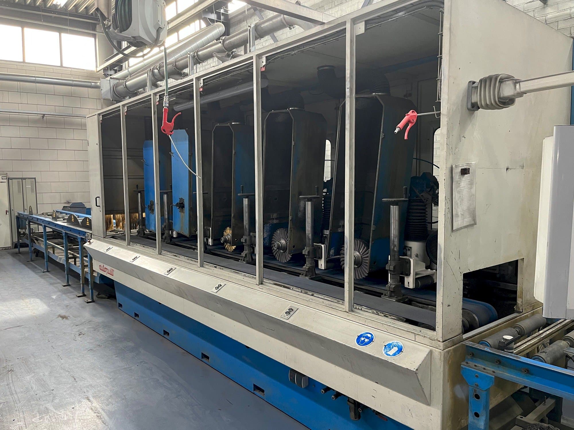 Front view of Autopulit E4R-200/5UP  machine