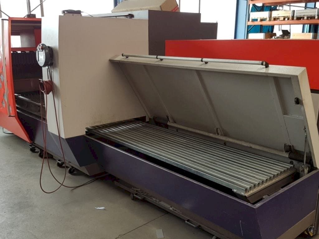 Front view of Bystronic Byvention 3015  machine