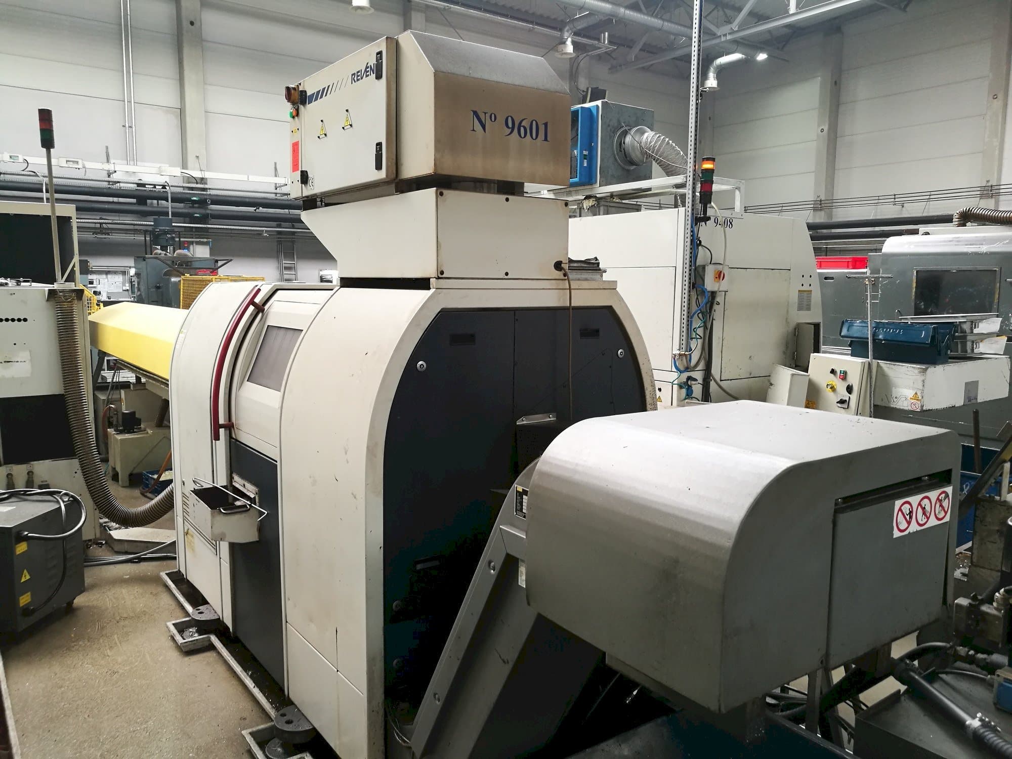 Front view of TRAUB TNL 16/26  machine