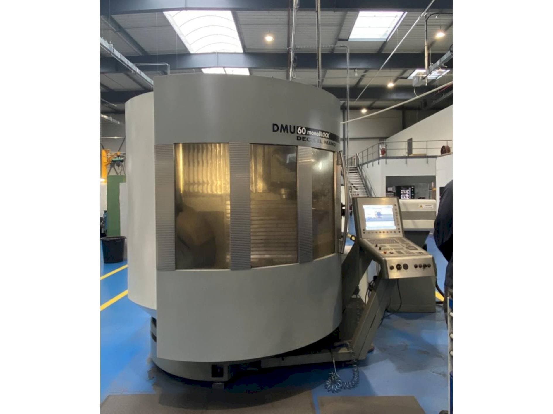 Front view of DECKEL MAHO Type DMU60 MonoBlock  machine