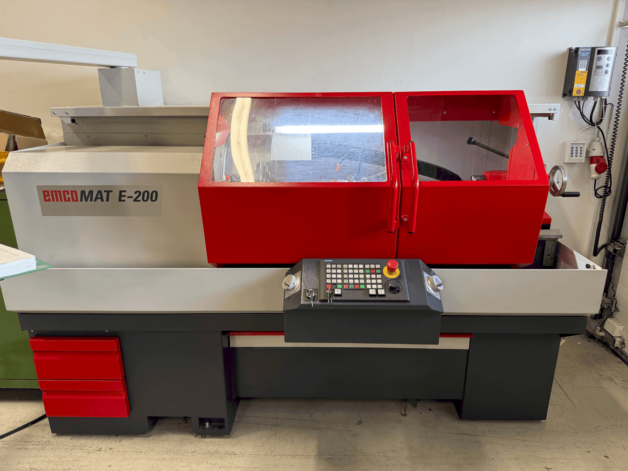 Front view of EMCO Emcomat E-200  machine