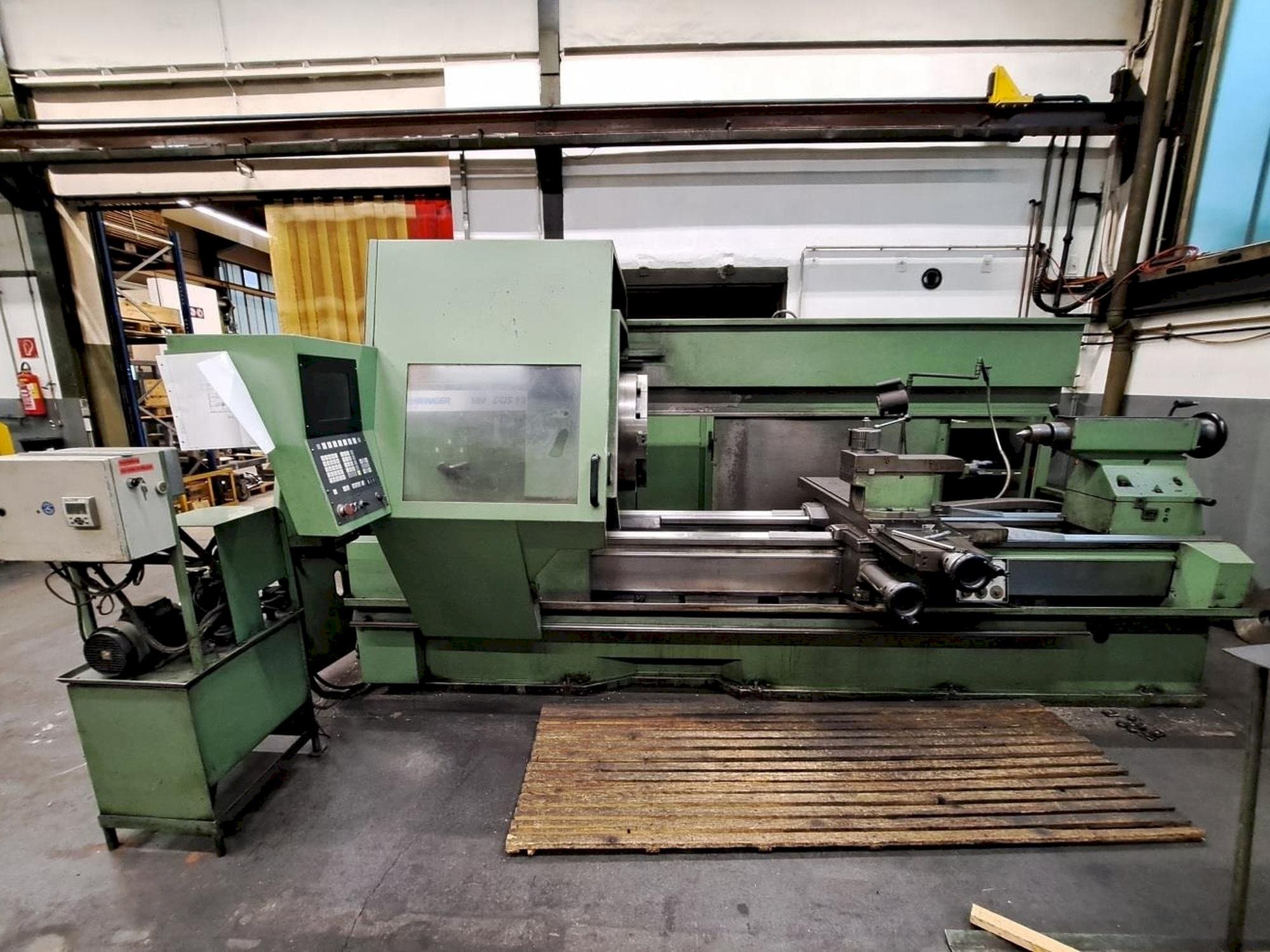 Front view of BOEHRINGER VDF DUS 1000  machine