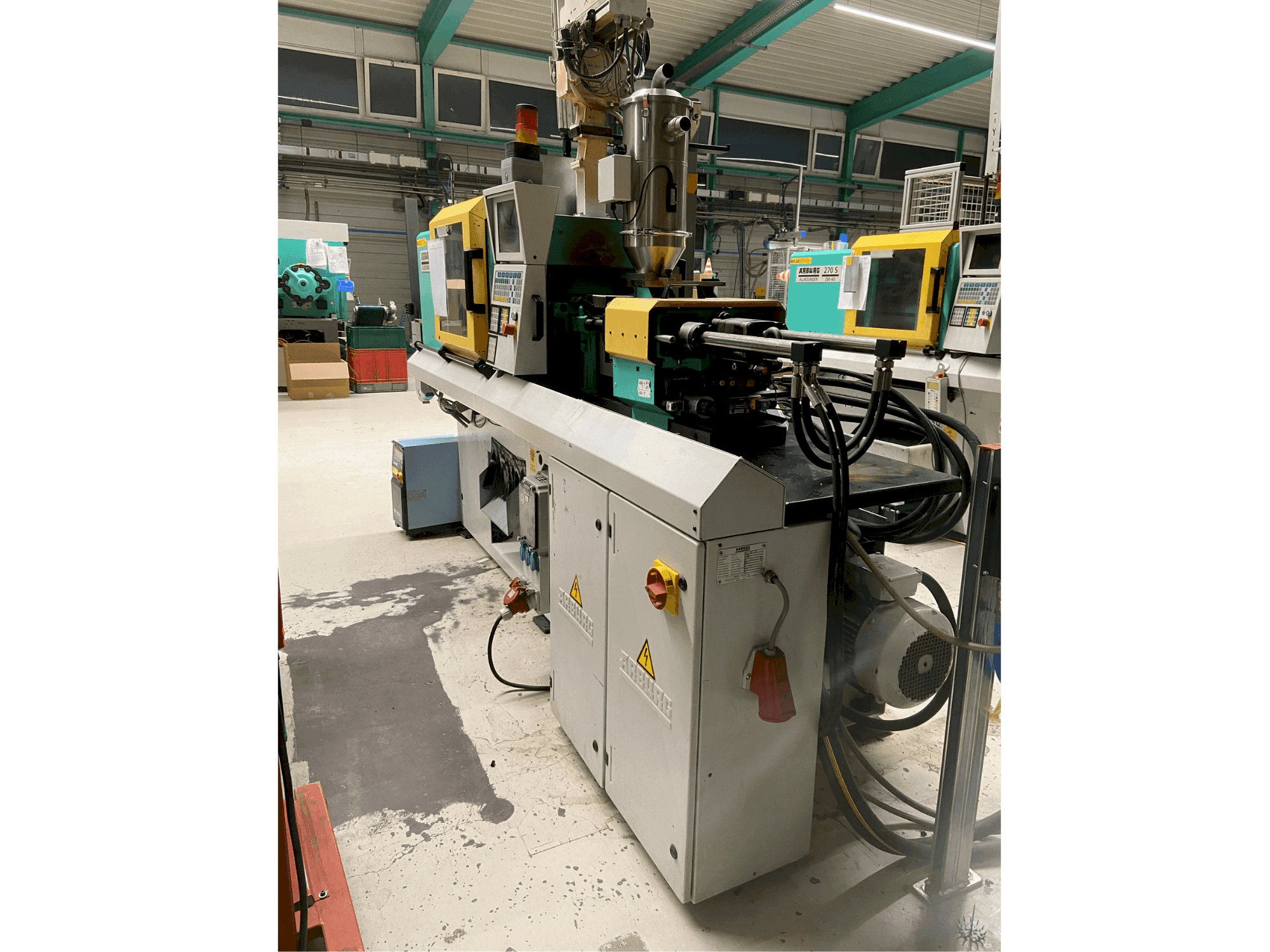 Right side view of Arburg 220 S 250-60  machine