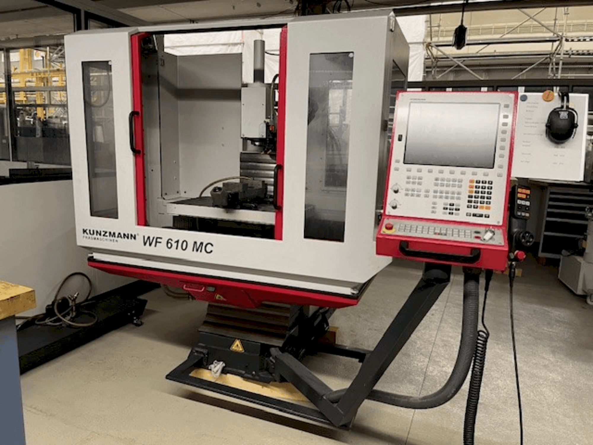 Front view of KUNZMANN WF 610MC  machine