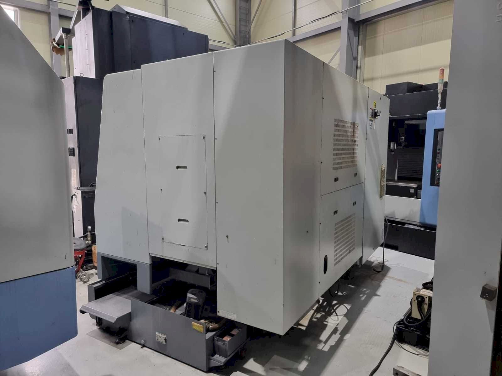 Front view of Hyundai Kia SKT250Y  machine