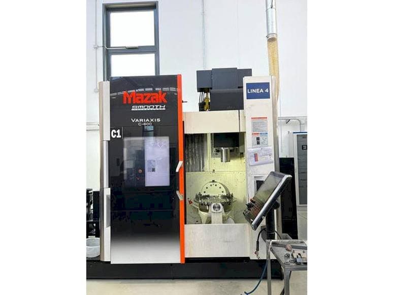 Front view of Mazak VARIAXIS C 600  machine