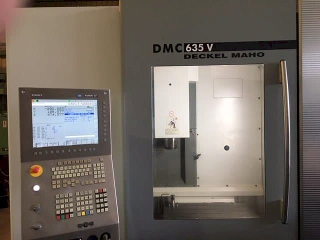 Front view of DECKEL MAHO DMC 635 V  machine