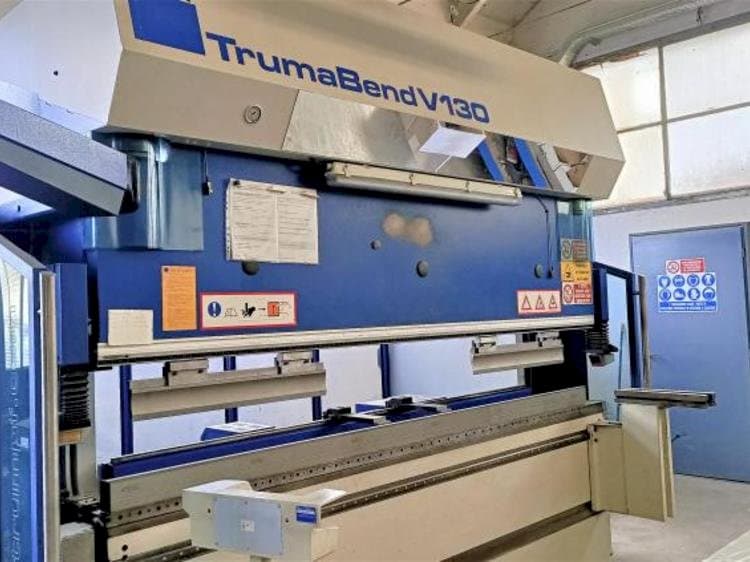Front view of Trumpf Trumabend V130  machine