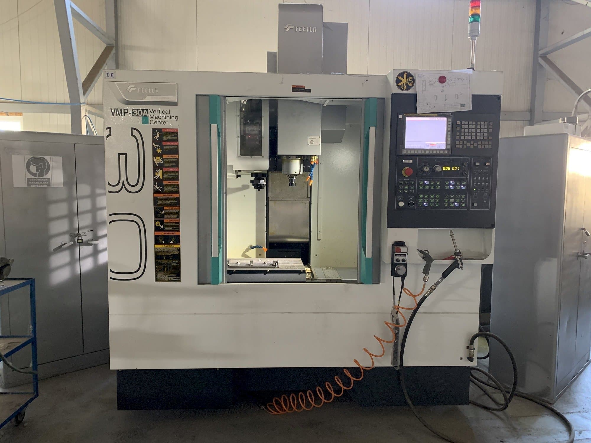 Front view of Feeler VMP 30  machine