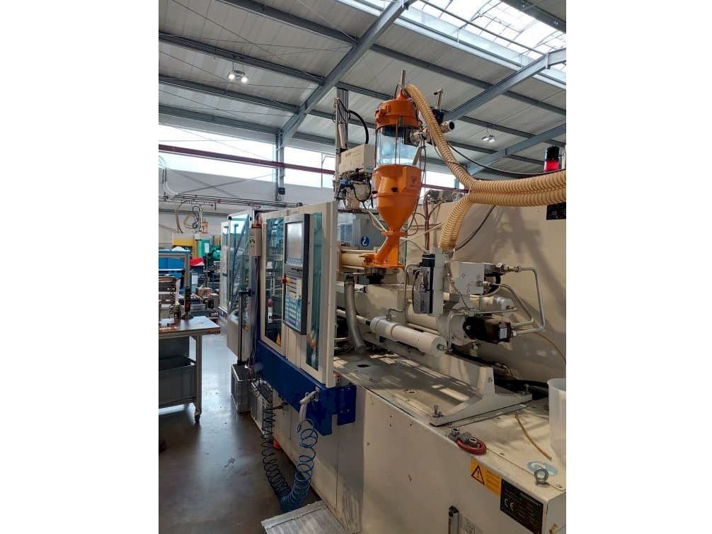 Front view of Krauss Maffei 80-180 CX  machine