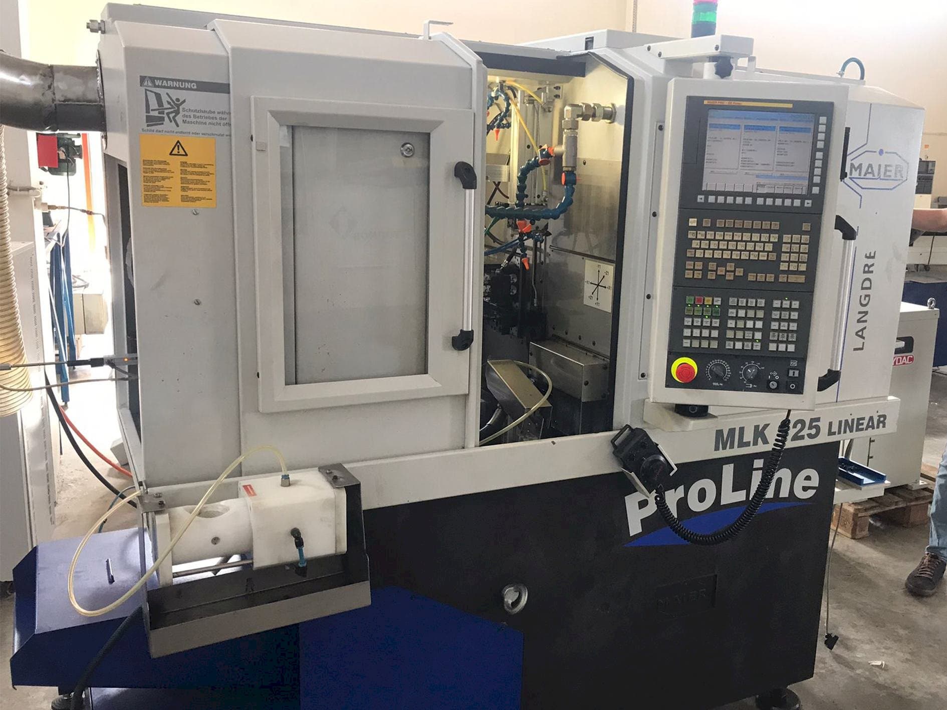 Front view of Maier MLK 125 Linear  machine