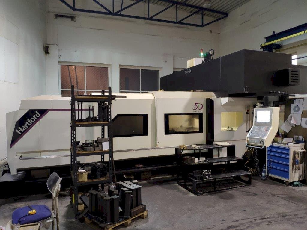 Front view of Hartford SW-426  machine