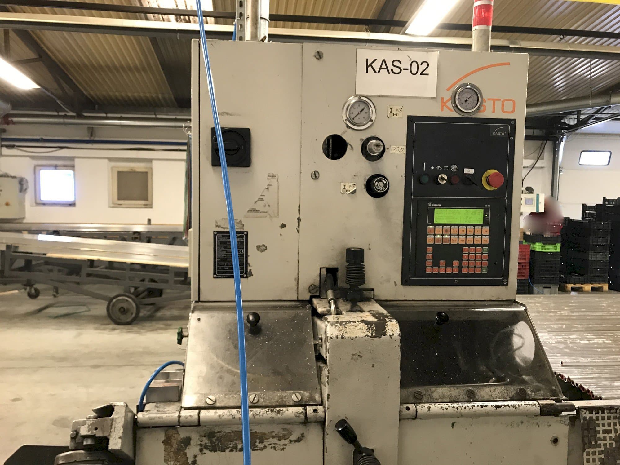 Front view of KASTO wa M9  machine