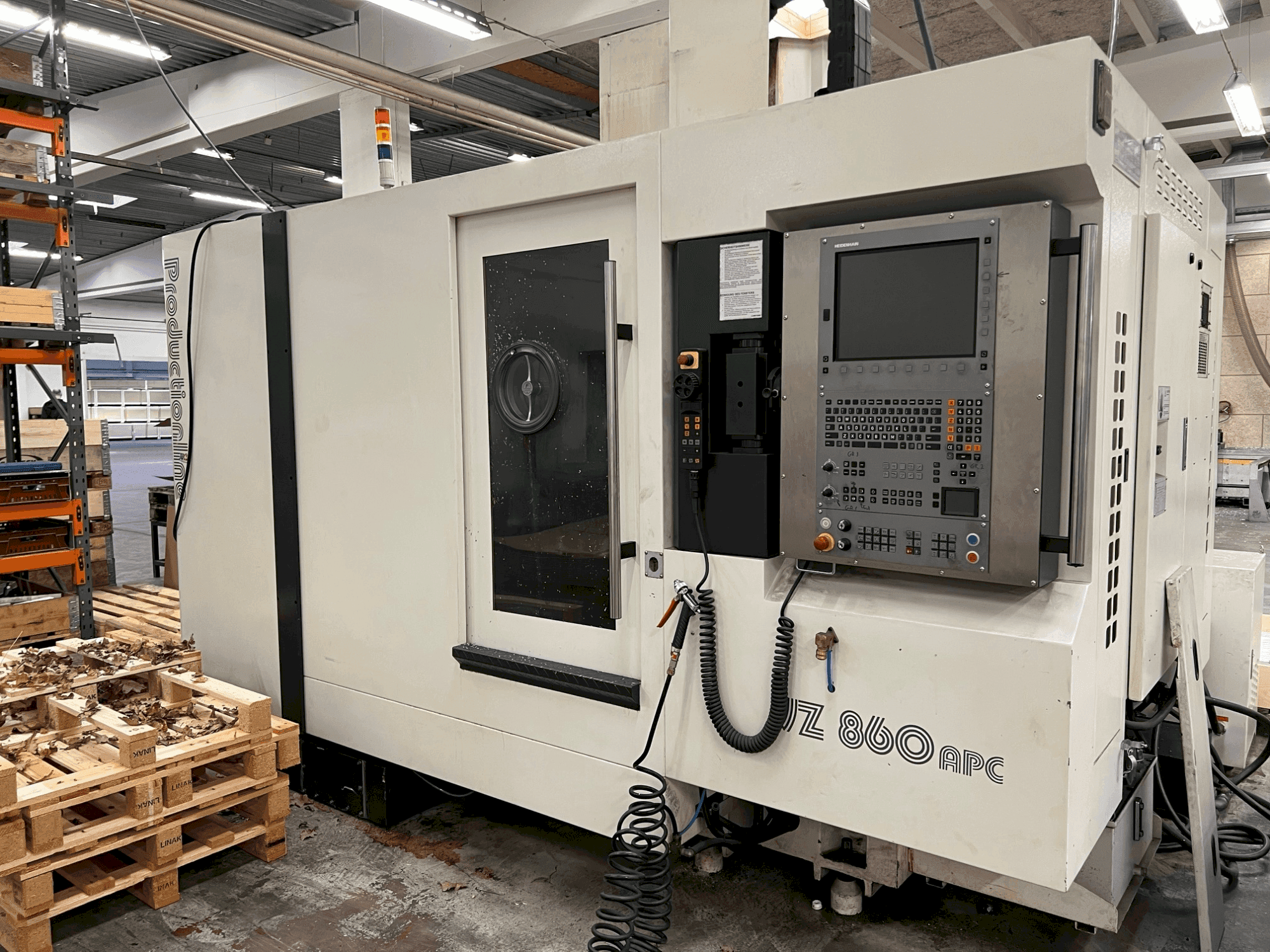 Front view of WEMAS VZ 860 APC  machine