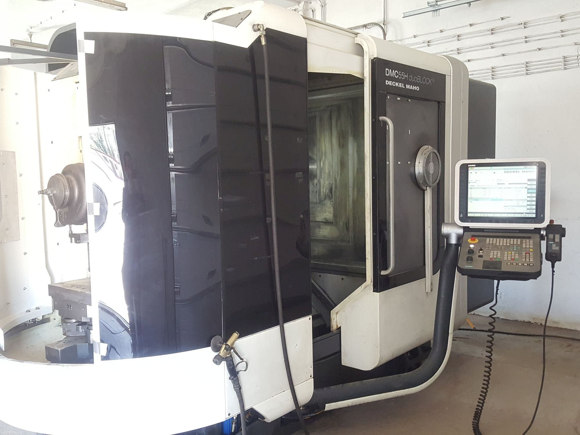 Front view of DECKEL MAHO DMC55H duoBLOCK  machine