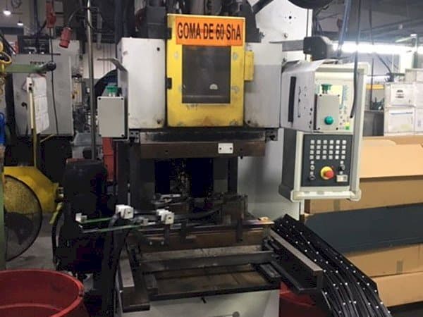 Front view of Kloeckner Desma 956.050 Z0  machine