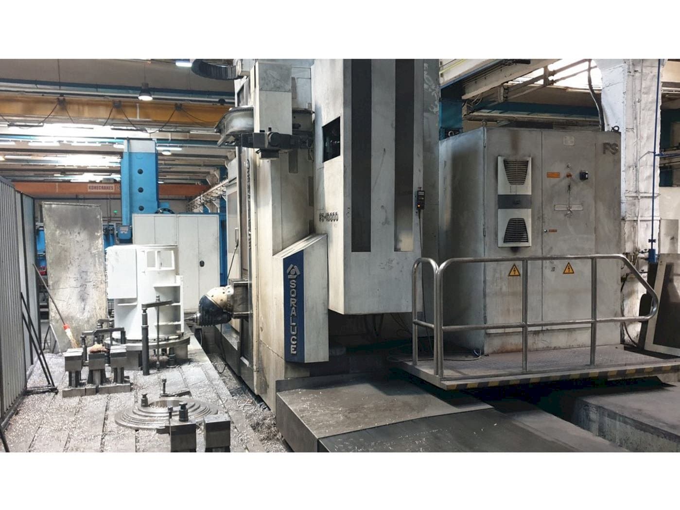 Front view of Soraluce FS-10000  machine