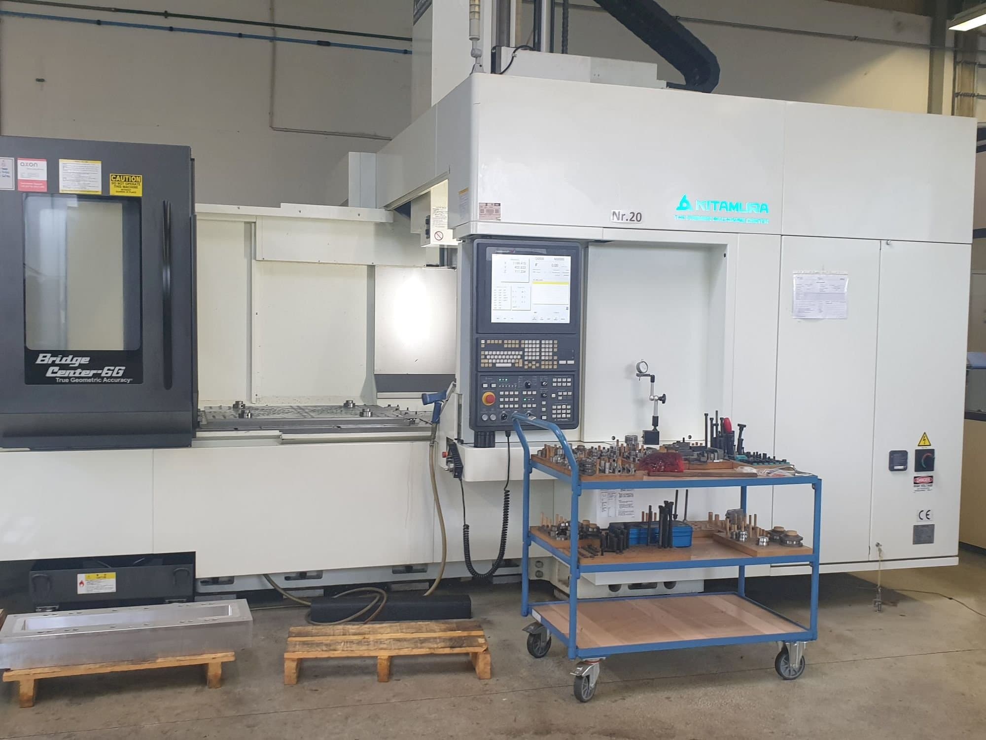 Front view of Kitamura Bridge Center 6G  machine