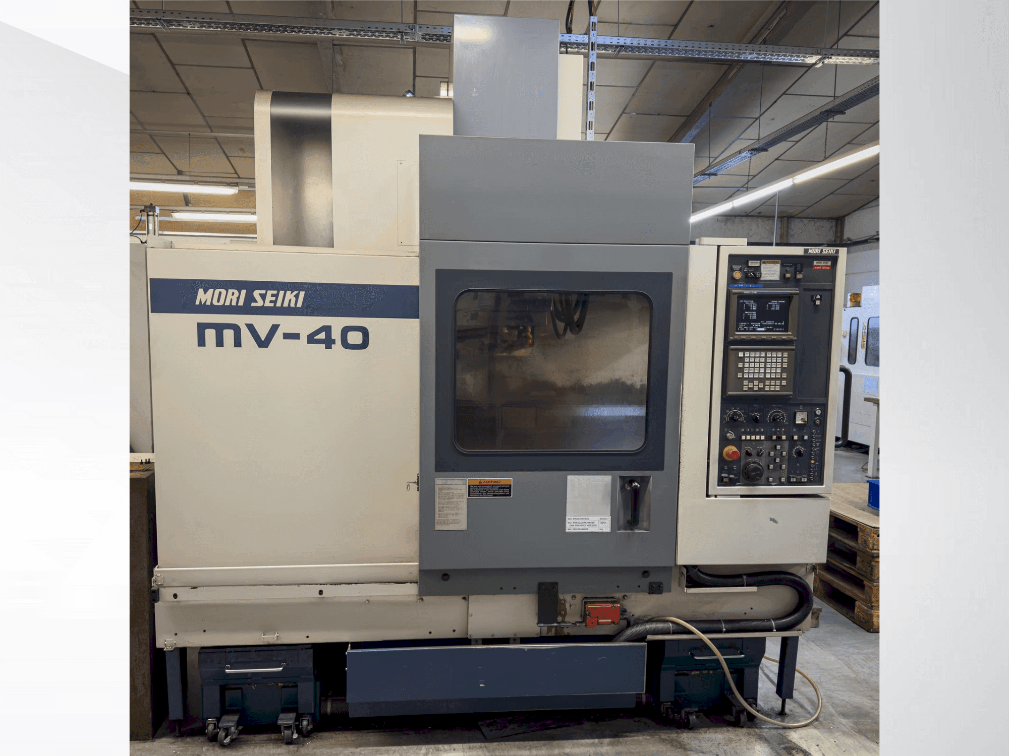 Front view of MORI SEIKI MV 40B/40  machine