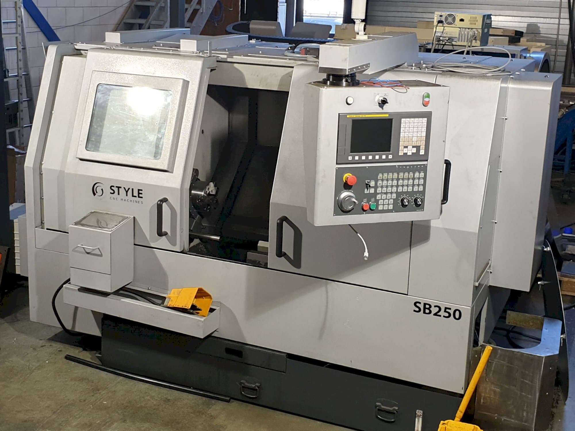 Front view of STYLE SB250 Machine