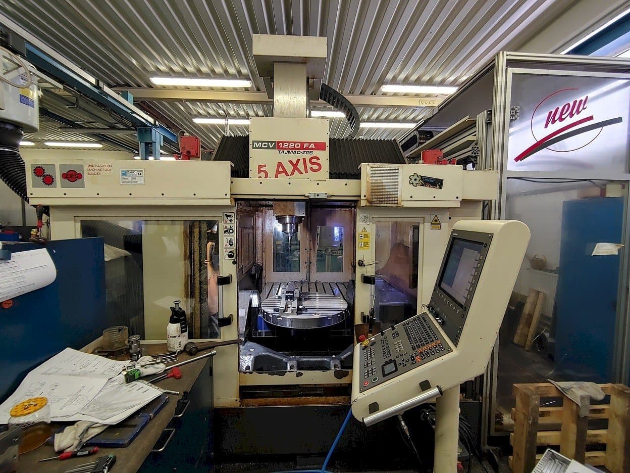 Front view of TAJMAC-ZPS MCV 1220  machine