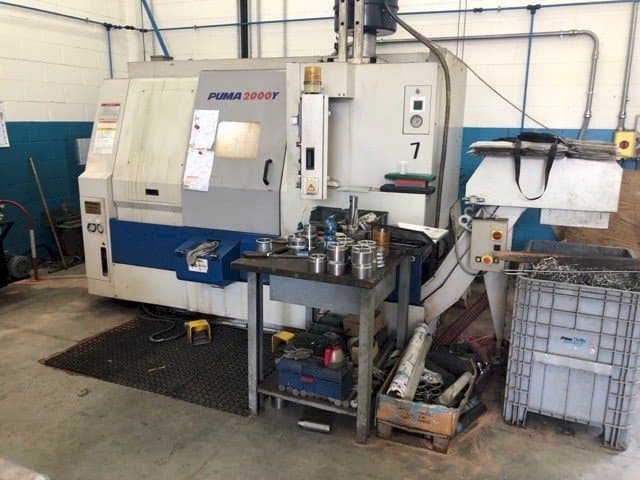 Front view of DAEWOO Puma 2000Y  machine