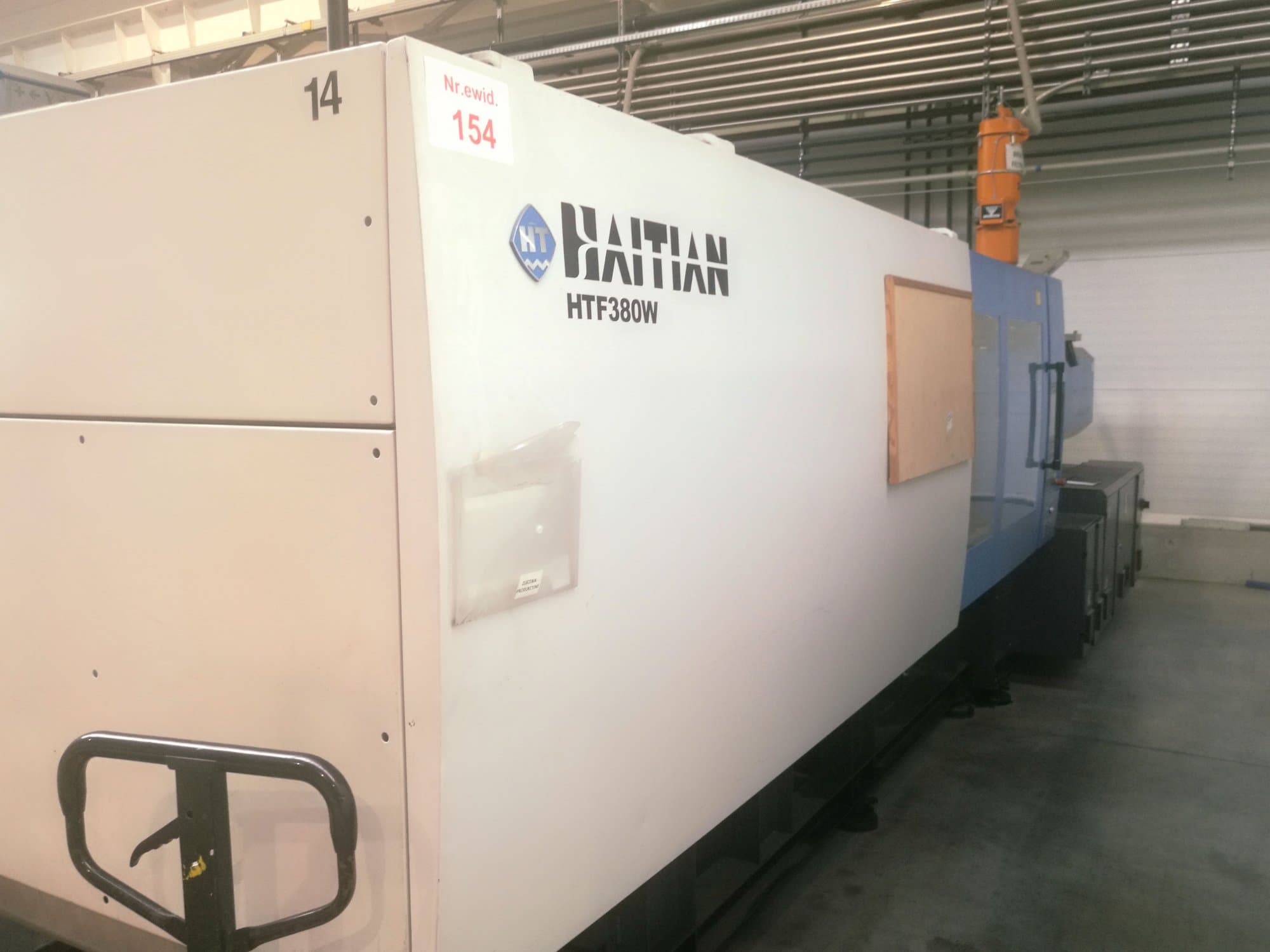 Left side view of HAITIAN HFT 380 W machine