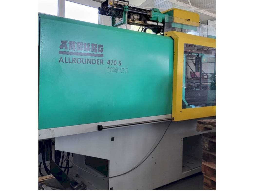 Front view of Arburg Allrounder 470S 1100 - 170/170  machine
