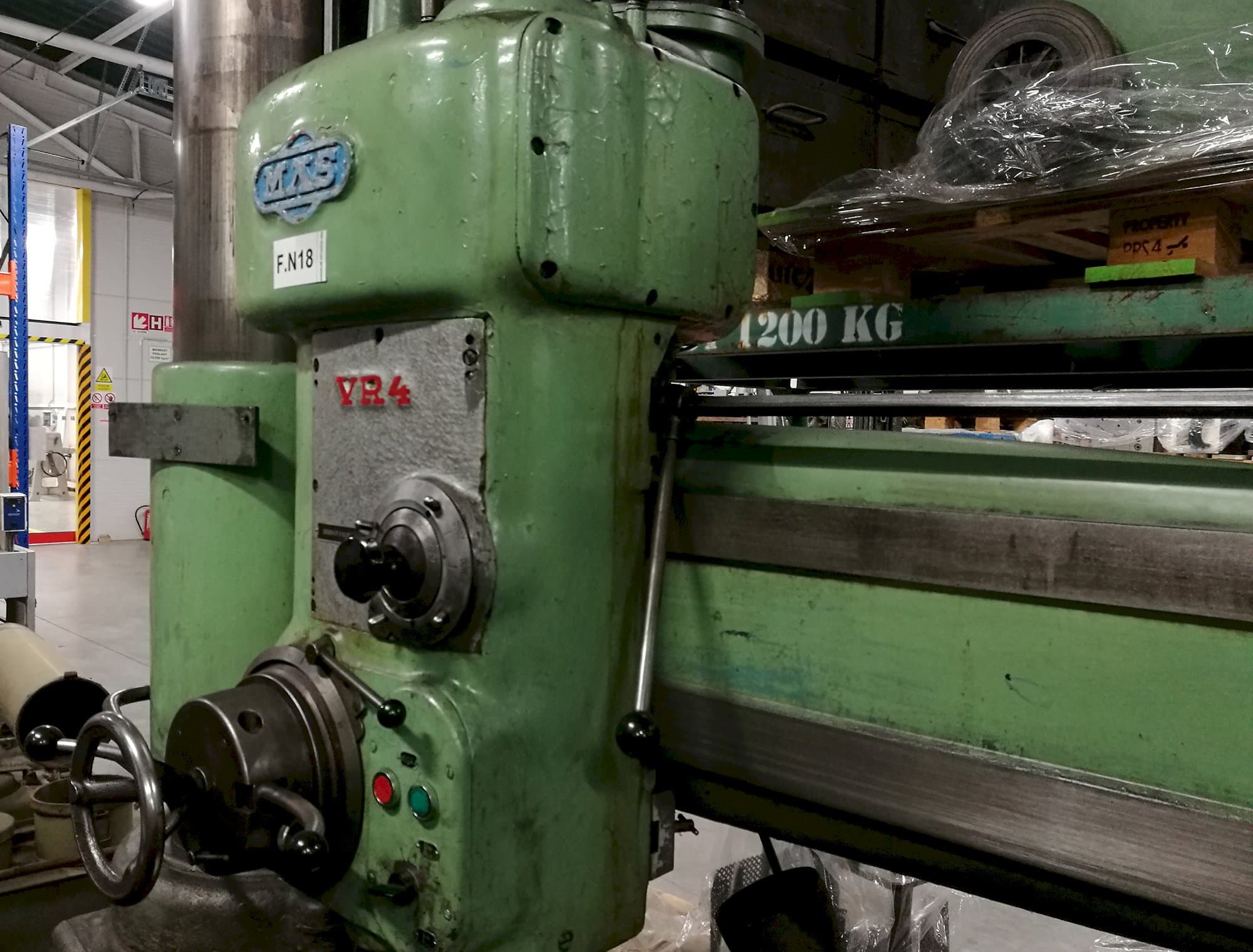 Left view of KOVOSVIT MAS VR 4 Machine